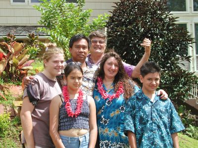 Alicia family with Joe and Mirahia