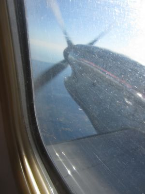 View out the exit row on the small plane from Medford Oregon (MFR) to San Francisco (SFO)