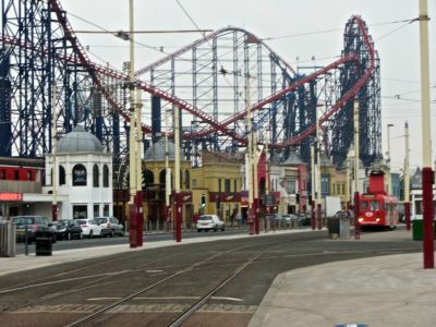 out on the promenade to ride the street cars to find some dinner at the other end