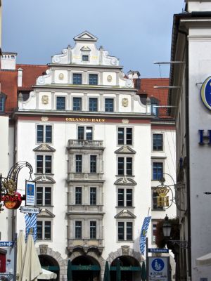 a veiw past the hardrock on the left and hofbrau house on the right